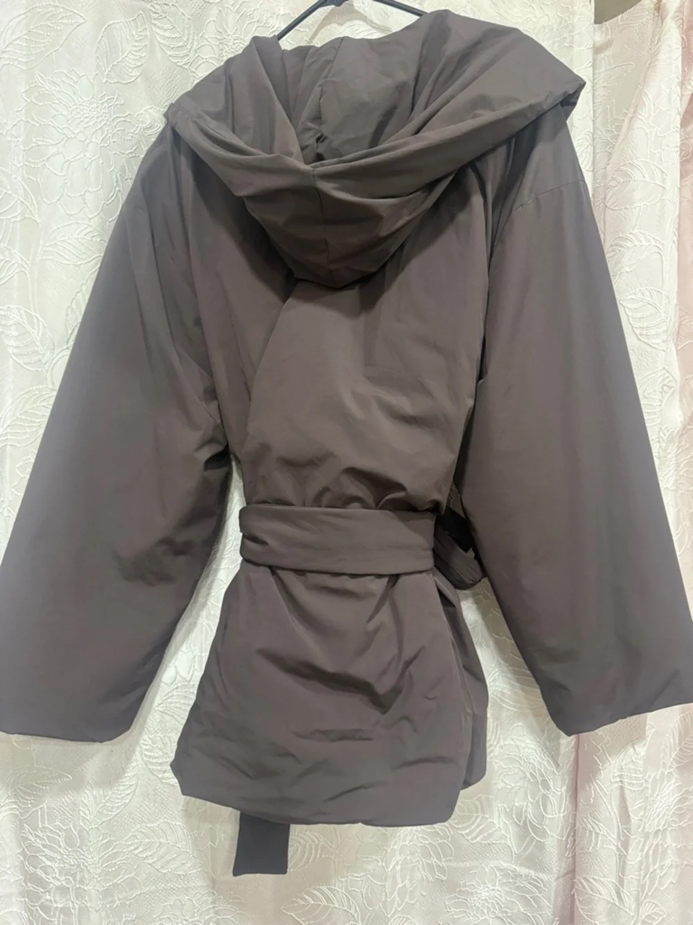 SKIMS WRAP AROUND JACKET SMALL - Picture 4 of 5